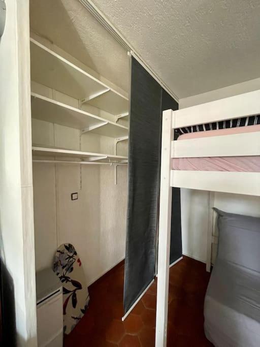 Maison A Proximite De Barbizon / Fontainebleau / A6 Saint-Sauveur-sur-Ecole Eksteriør bilde